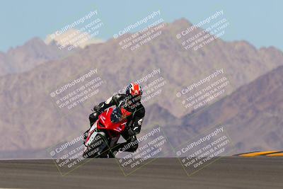 media/Oct-09-2022-SoCal Trackdays (Sun) [[95640aeeb6]]/Turn 9 (1pm)/